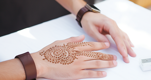 How to Henna: A Comprehensive Step-by-Step Guide